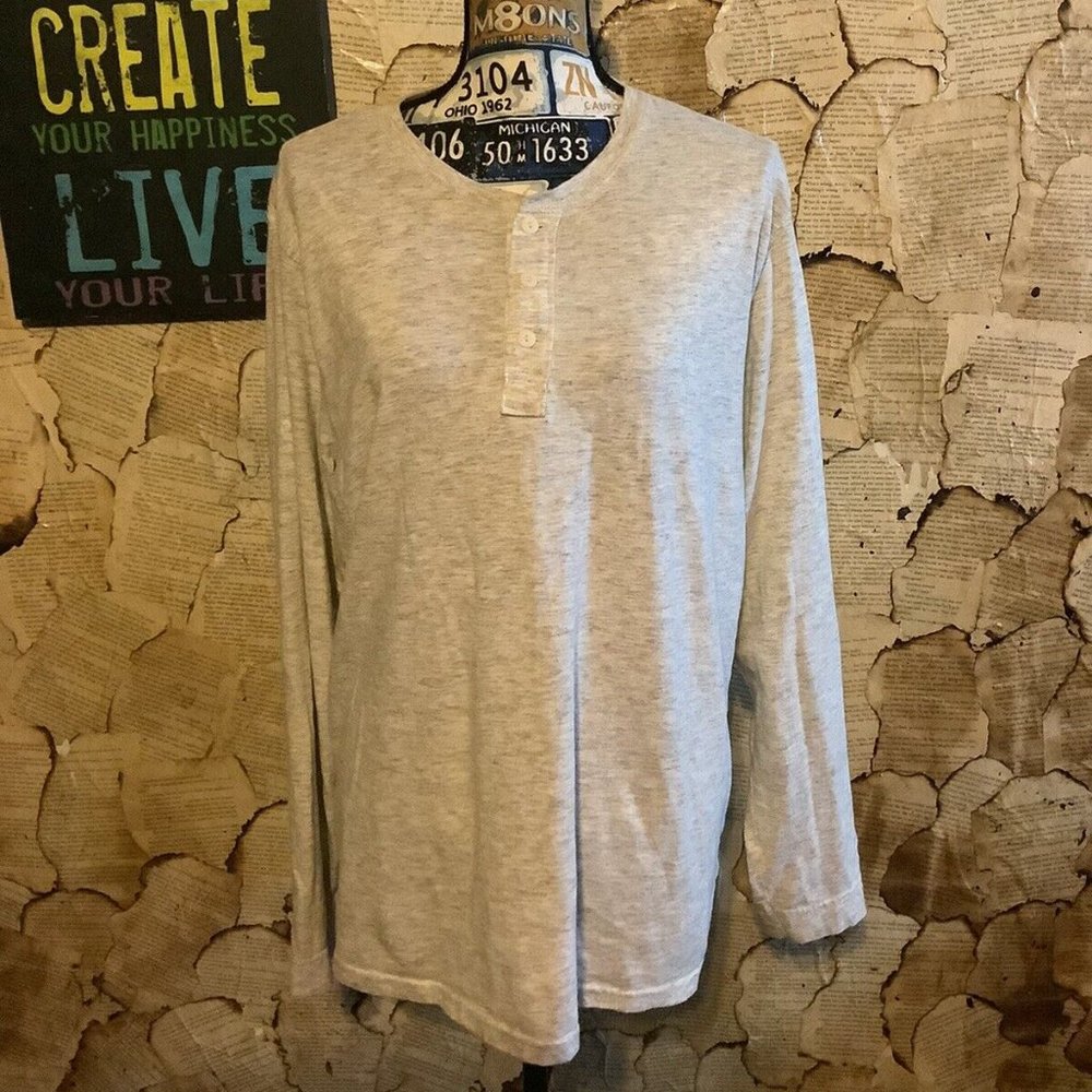 Roebuck & Co. men’s long sleeve shirt size XL
